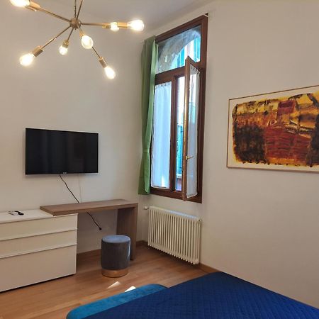 Rialto Bridge Lovely Apartment البندقية المظهر الخارجي الصورة