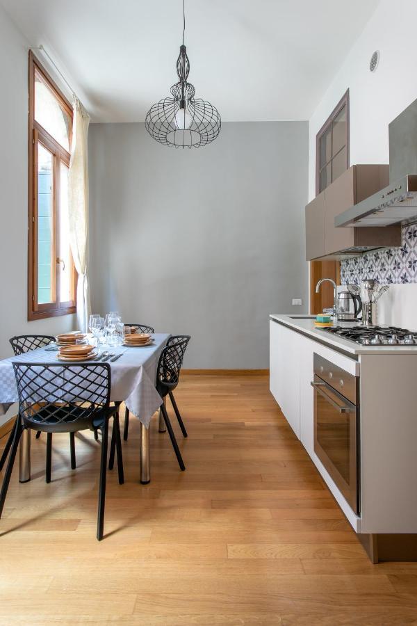Rialto Bridge Lovely Apartment البندقية المظهر الخارجي الصورة
